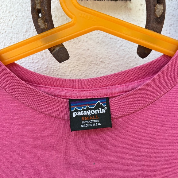 Rare Vintage 1993 Women's Patagonia "Endangered Animals" T- Shirt (Small) - Picture 2 of 7